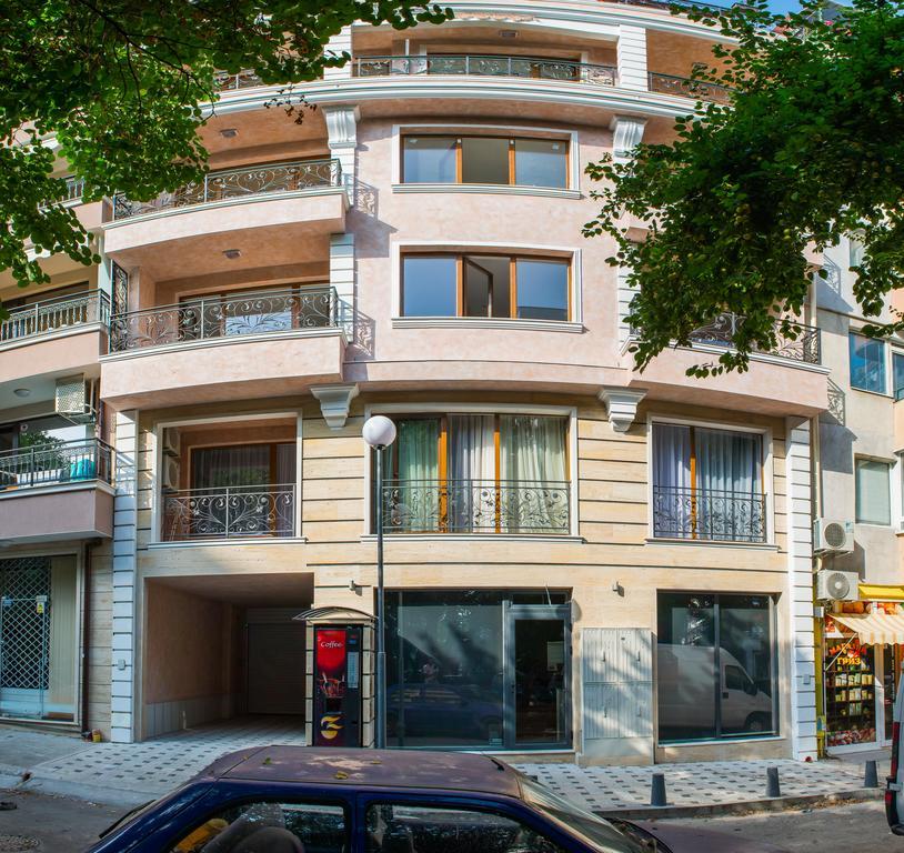 וארנה Apartments Red Square מראה חיצוני תמונה